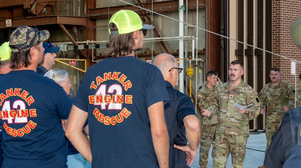 Pa. National Guard hosts helicopter orientation for emergency responders