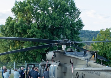 Pa. National Guard hosts helicopter orientation for emergency responders