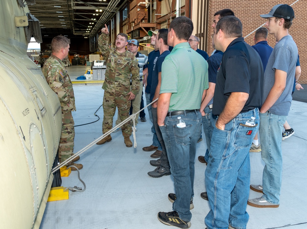 Pa. National Guard hosts helicopter orientation for emergency responders