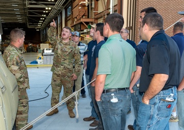 Pa. National Guard hosts helicopter orientation for emergency responders