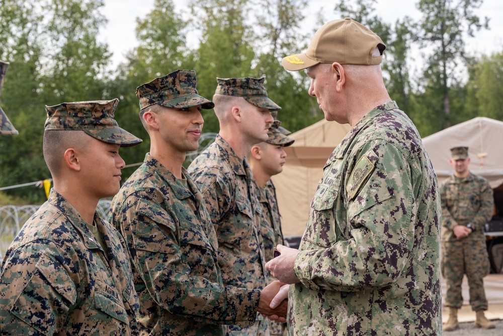 VCJCS Visits Marines During AE25