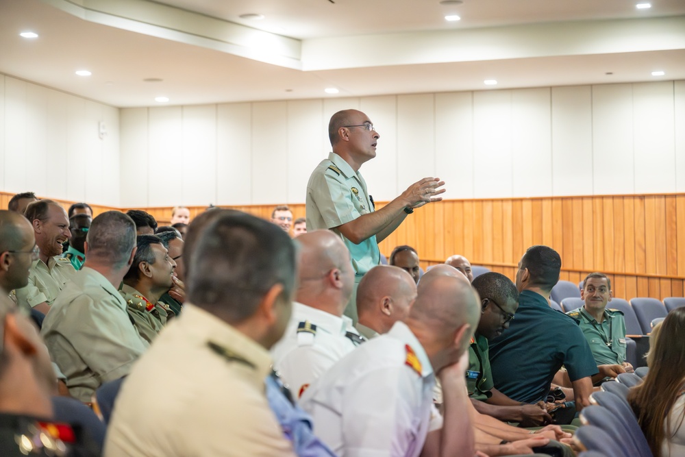 USAWC International Fellows Visit University of Scranton ROTC