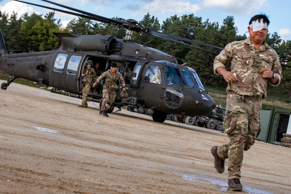 83rd CSSB Trains for Air Medevac During Saber Junction 2025