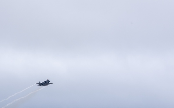 Alaskan Command successfully conducts combined joint maritime operations with the Canadian Armed Forces in the Bering Sea