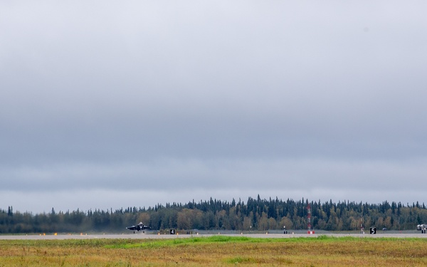 Alaskan Command successfully conducts combined joint maritime operations with the Canadian Armed Forces in the Bering Sea