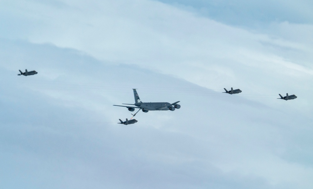 Alaskan Command successfully conducts combined joint maritime operations with the Canadian Armed Forces in the Bering Sea