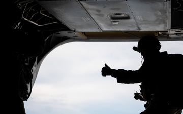 U.S. and Panamanian forces conduct free fall, air assault in Panama