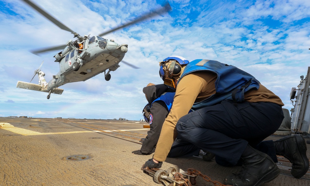 USS Bainbridge (DDG 96) Flight Operations