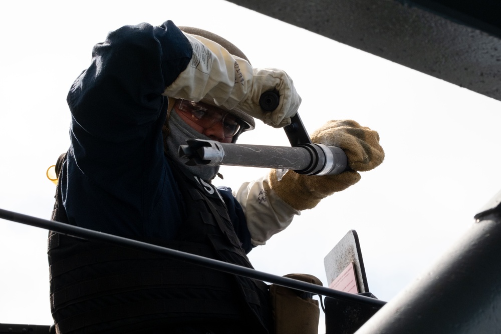 Boxer conducts live-fire exercise