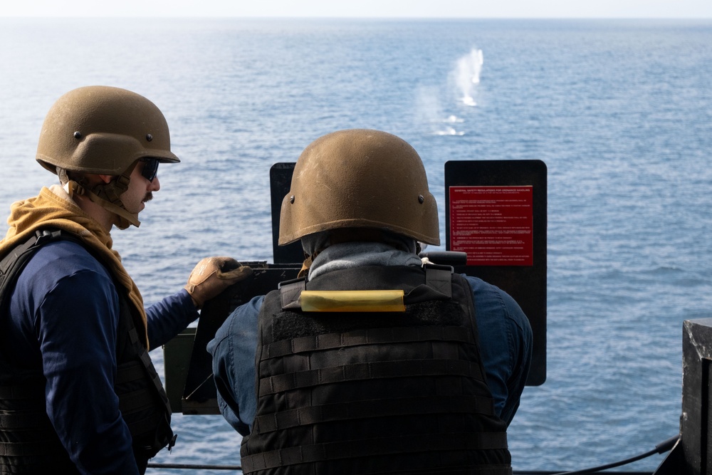Boxer conducts live-fire exercise