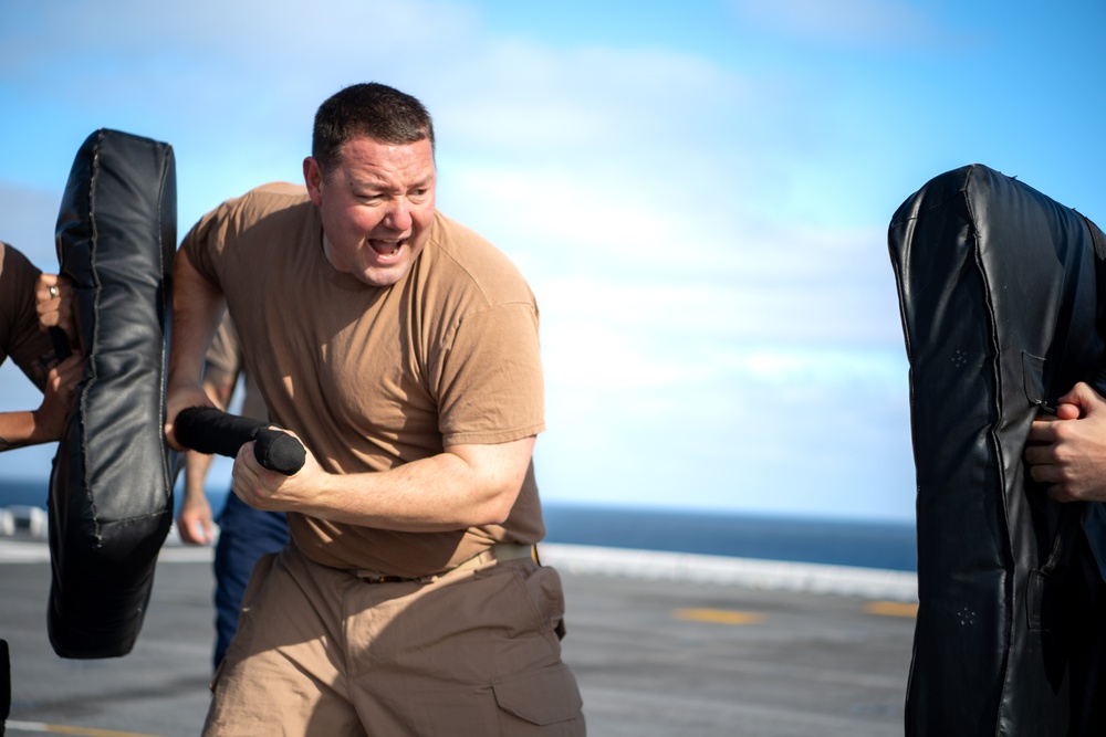 Boxer conducts Security Reaction Force Training