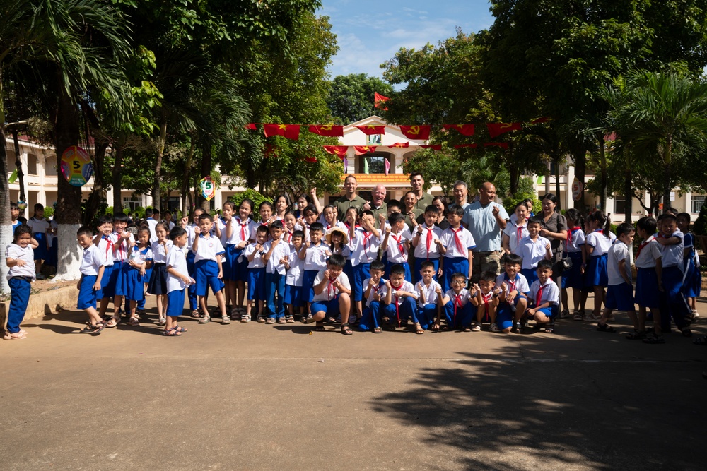 Pacific Friendship 2025: Vietnamese, US Army Dentists all smiles at Dentistry Exchange