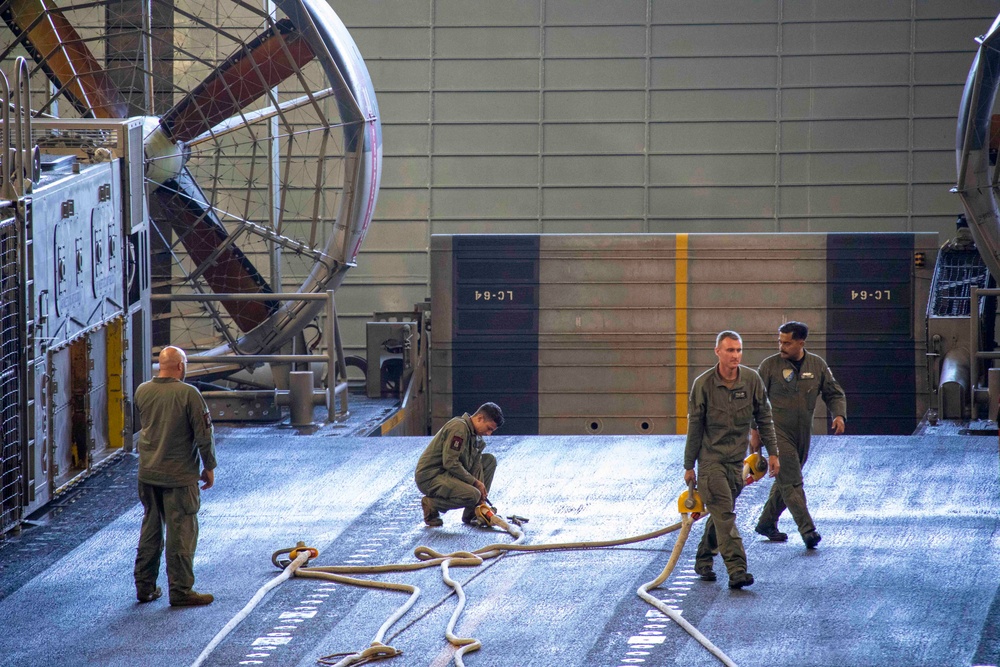 Landing Craft, Air Cushion 64 enters USS Makin Island (LHD 8)