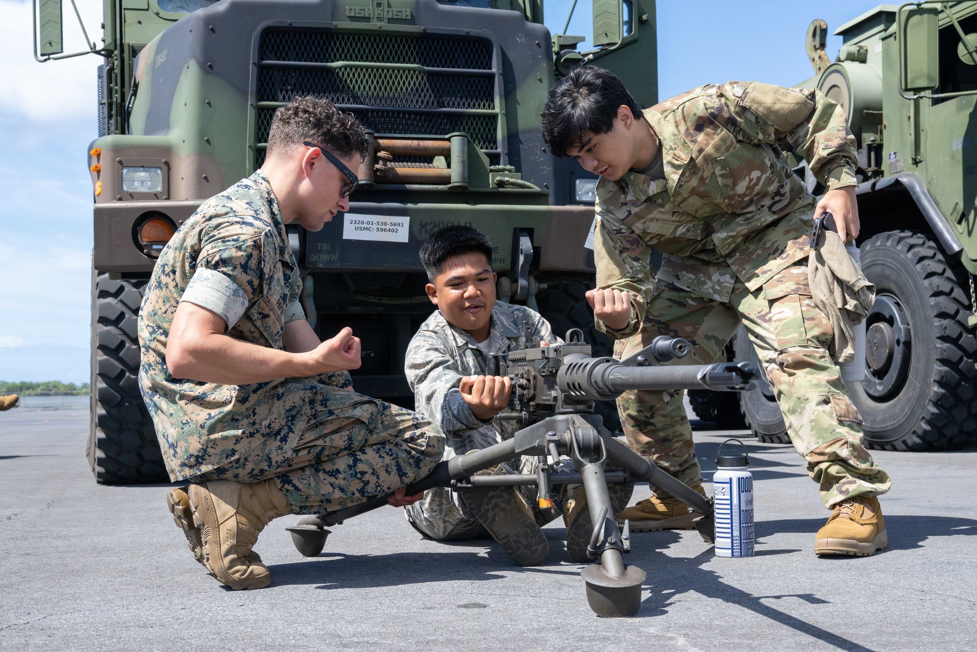 DVIDS - Images - Wings of Aloha Student Expo [Image 6 of 7]