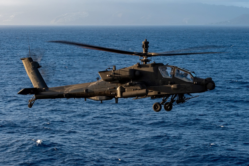 USS America (LHA 6) Conducts Joint Army AH-64E Apache Helicopter Exercise
