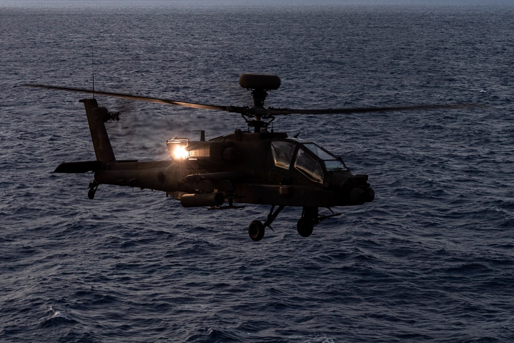 USS America (LHA 6) Conducts Joint Army AH-64E Apache Helicopter Exercise