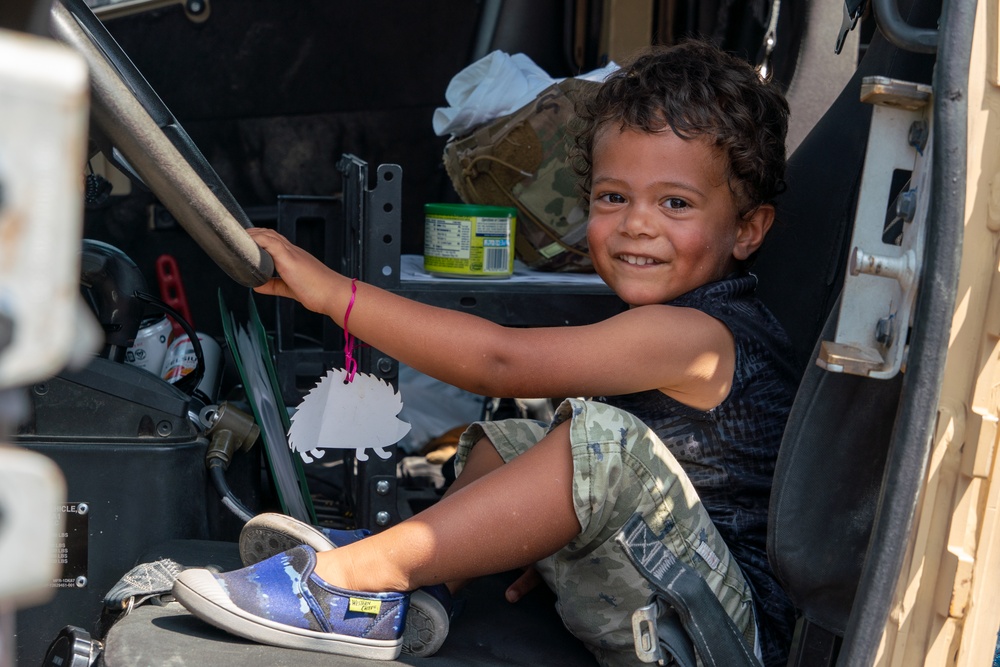 III Armored Corps and 1st Cavalry Division Troopers join ‘Meet Your Army’ event