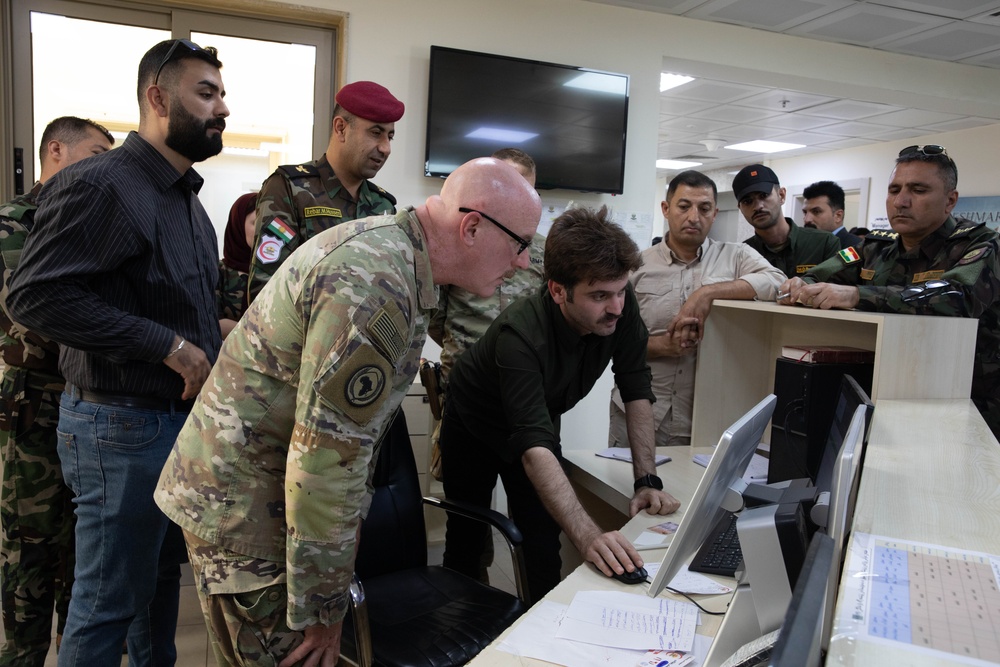 Coalition Forces Visit a Peshmerga Hospital