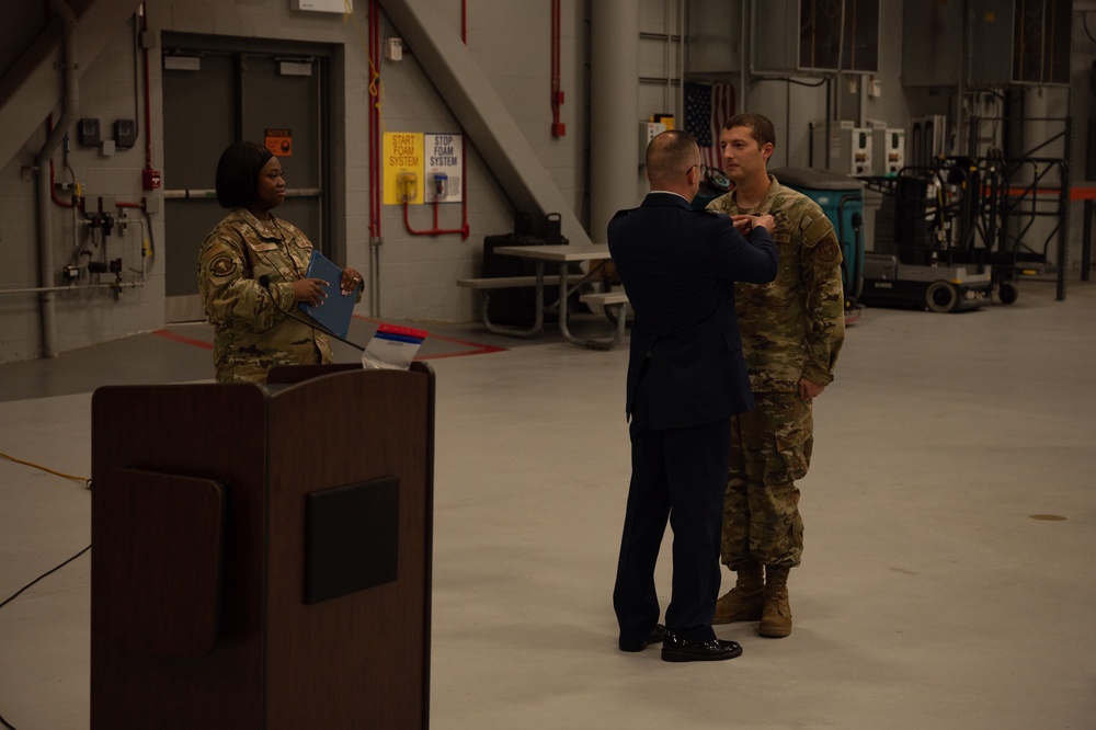 914th AMXS Airmen Presented Awards