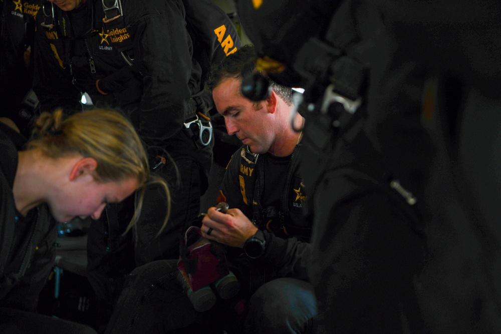 U.S. Army Golden Knights drop in for the 2025 Joint Base Andrews Air Show
