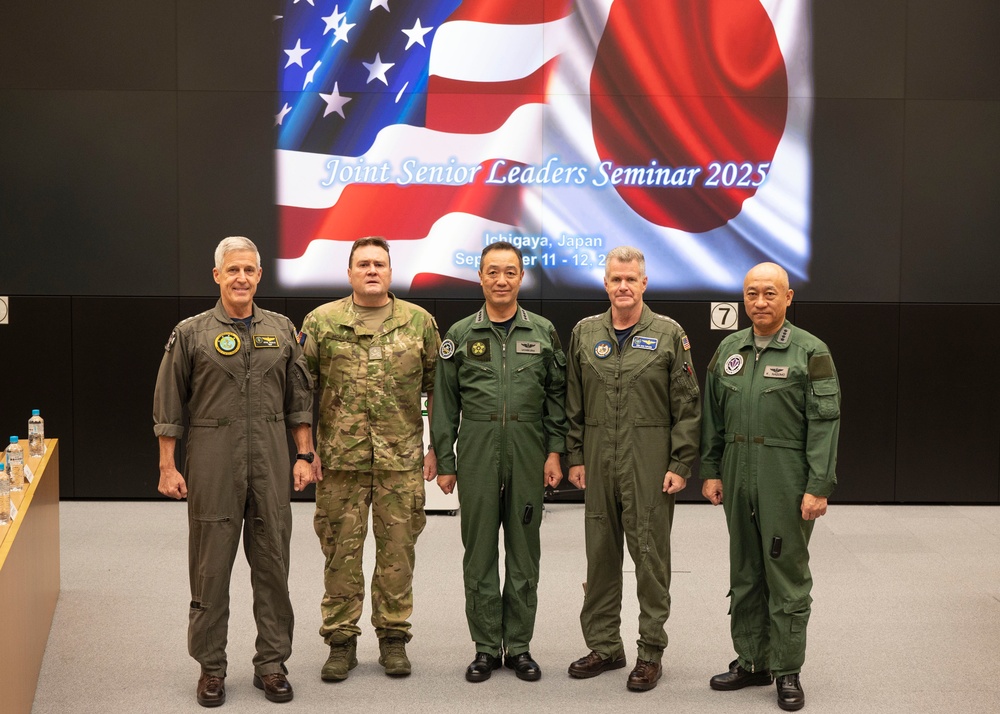 USINDOPACOM Commander attends Joint-Senior Leaders Seminar, signs 8-Star Memo, visits Expo 2025