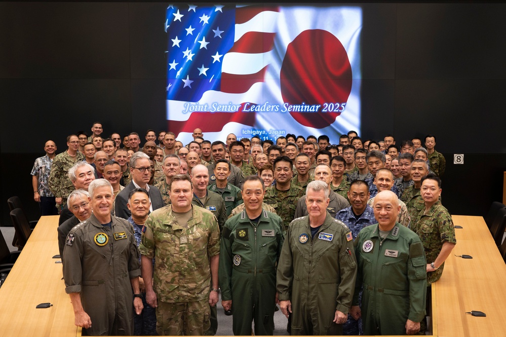 USINDOPACOM Commander attends Joint-Senior Leaders Seminar, signs 8-Star Memo, visits Expo 2025