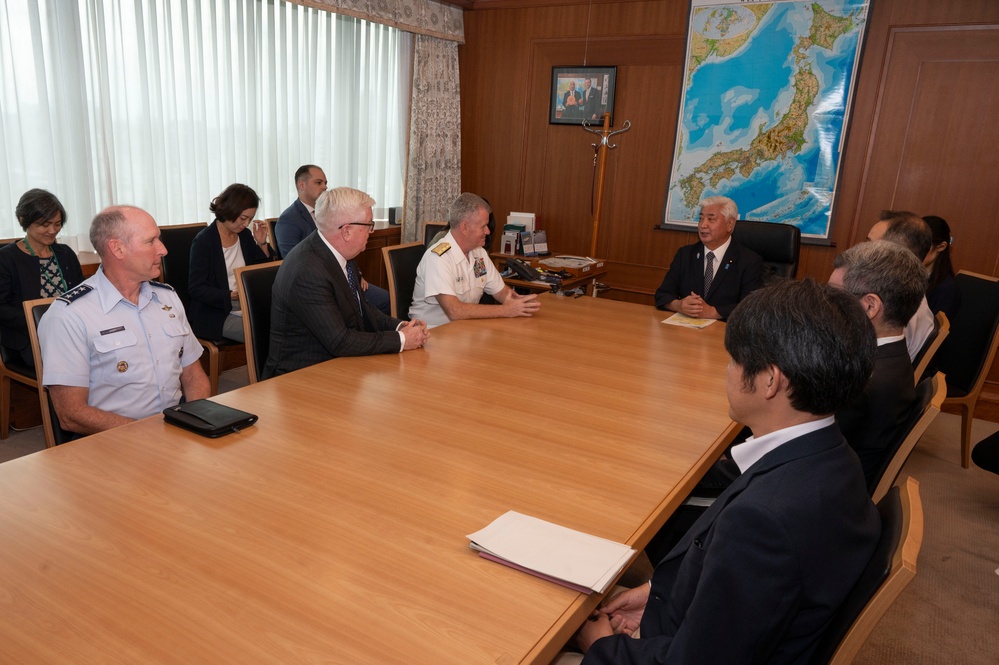 USINDOPACOM Commander attends Joint-Senior Leaders Seminar, signs 8-Star Memo, visits Expo 2025