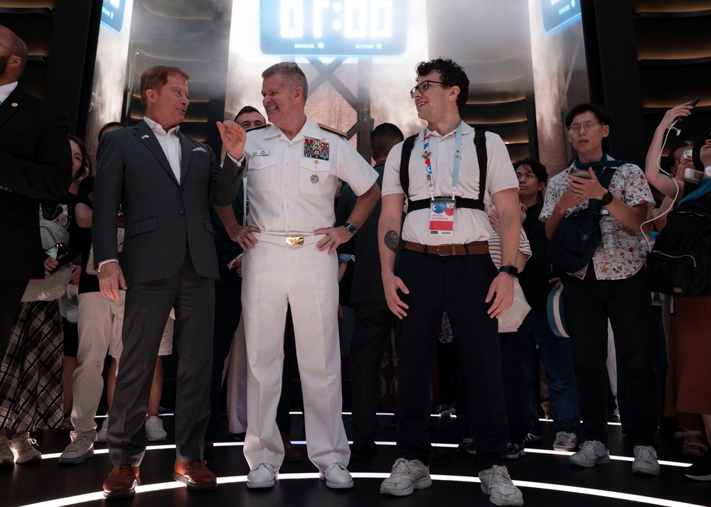 USINDOPACOM Commander attends Joint-Senior Leaders Seminar, signs 8-Star Memo, visits Expo 2025