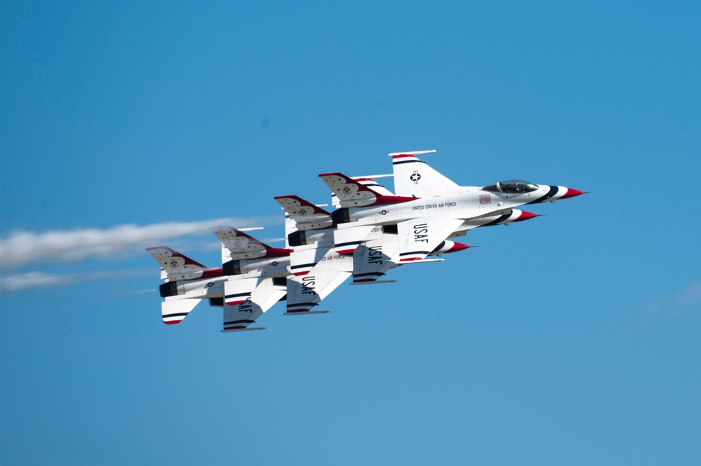 U.S. Air Force Thunderbirds perform at the 2025 Joint Base Andrews Air Show