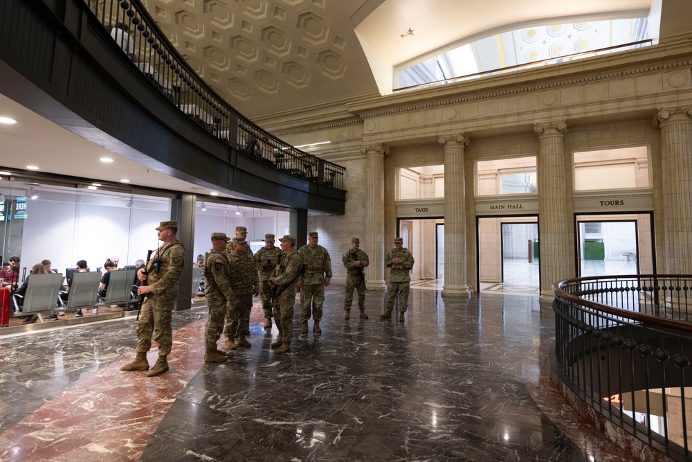 Brig. Gen. Holt visits JTF-DC