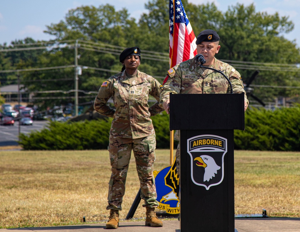 101st HHBN CSM Change of Command