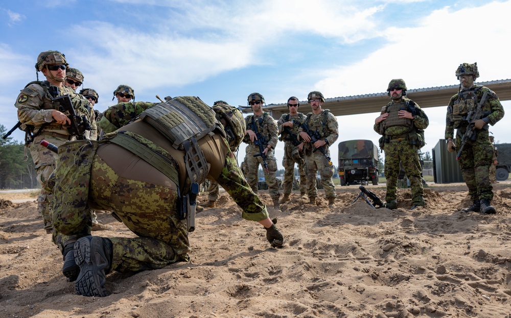Estonian and U.S. Soldiers share combat processes at Engineer Thunder 2025