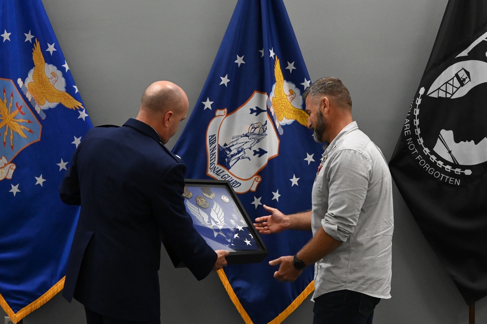 CMSgt Bill Majors Retires from the 117th Intelligence Squadron