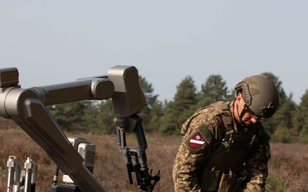 Latvia EOD Team Car Bomb Scenario During Engineer Thunder 2025