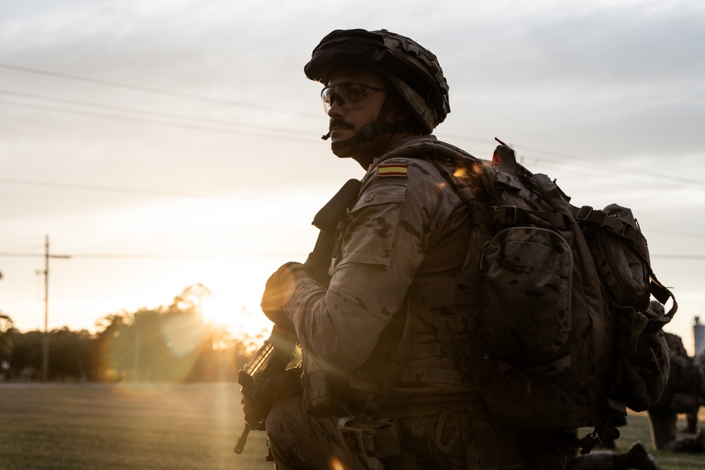 UNITAS 2025: Spanish Marines Conduct Security Drills and Night Raid