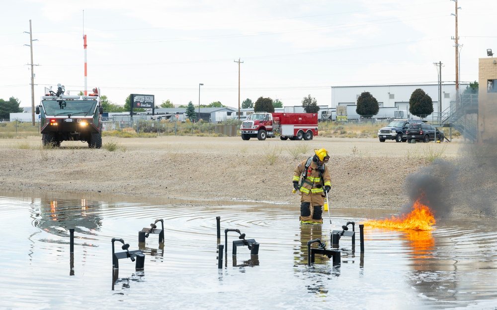 Gowen Fire ARFF Training