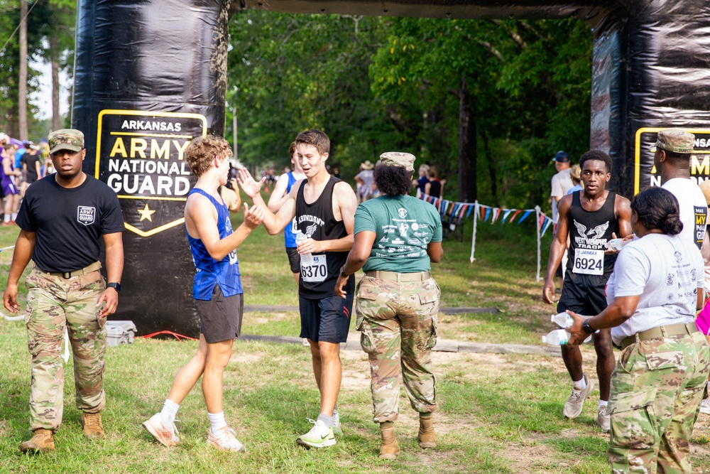 Minuteman Day Showcases Arkansas Students, Soldiers, and Community