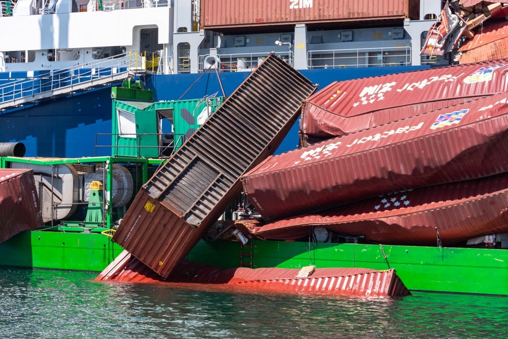 Unified Command continues to recover the fallen containers at the Port of Long Beach