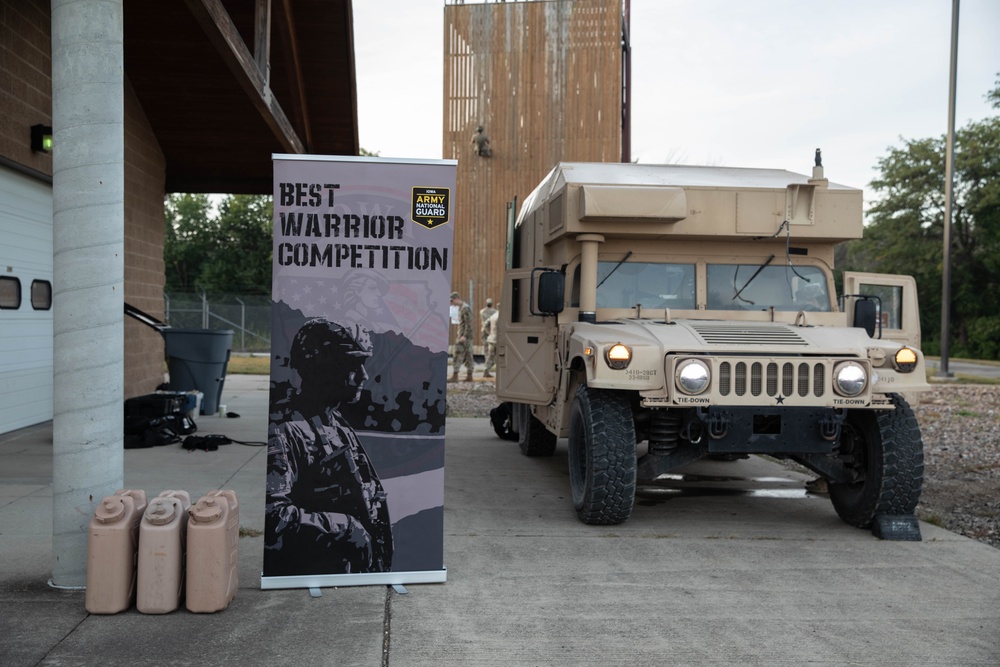Best Warrior Competition Rappel Station