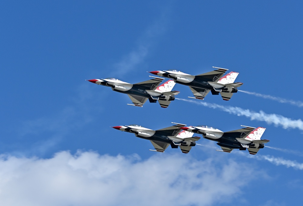 U.S. Air Force Thunderbirds perform at the 2025 Joint Base Andrews Air Show