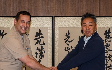 Capt. Leclerc Meets with Yamato Mayor