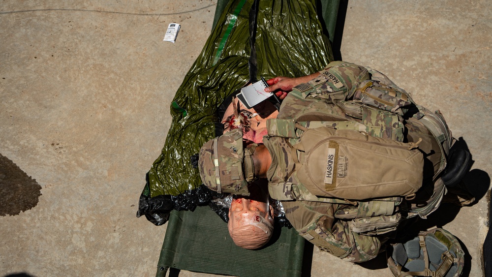 704th Brigade Support Battalion trains on medical procedures in New Mexico