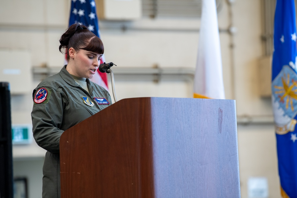 Yokota bids farewell to UH-1N Huey