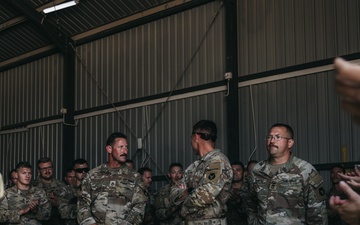 1-133 Delta Company soldiers receive challenge coins