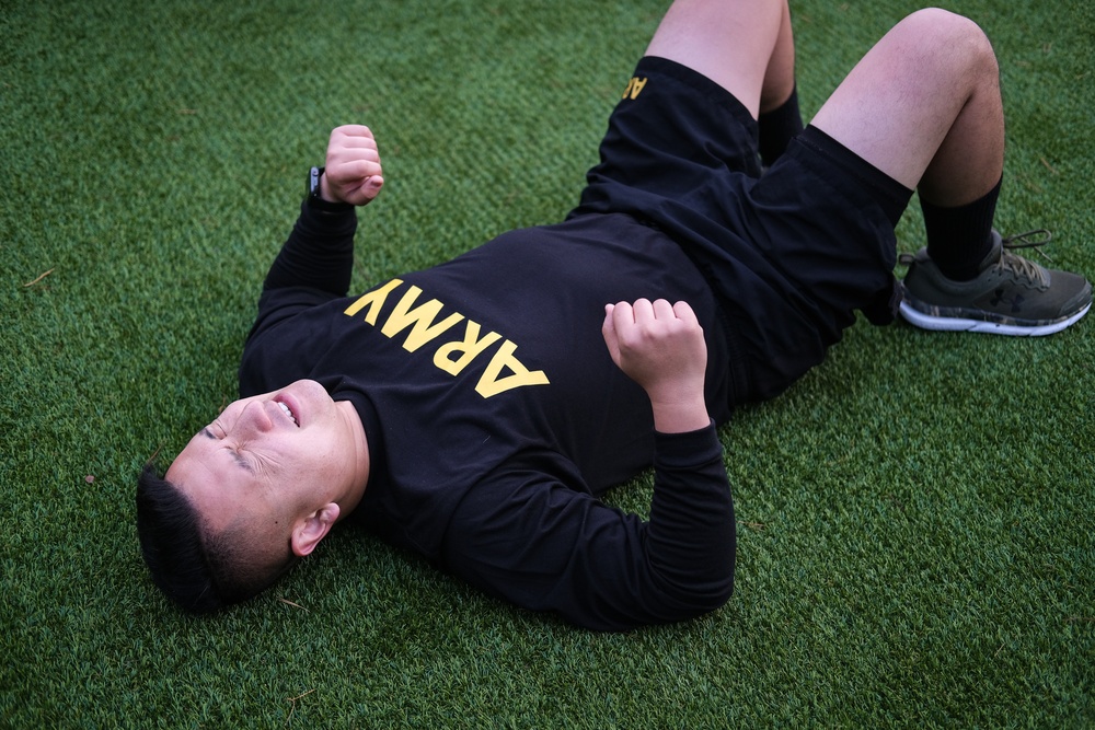 U.S. Army Reserve Soldiers conduct fitness test in Germany