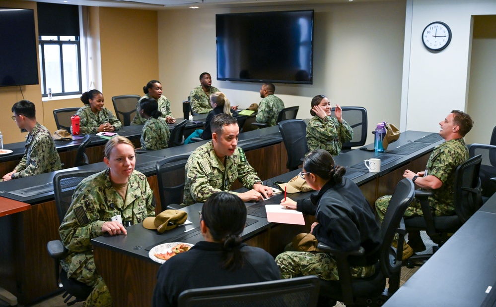 Joint Forces Six Speed Mentorship Event Fosters Growth and Connection at NMRTC Bethesda