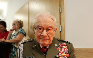 Honored Guest at Polish 11th Armored Cavalry Divsion 80th Anniversary