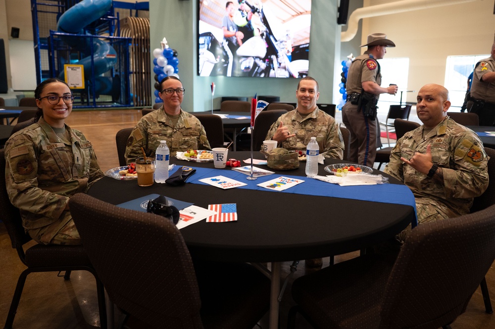 First Responder Breakfast at TLCA