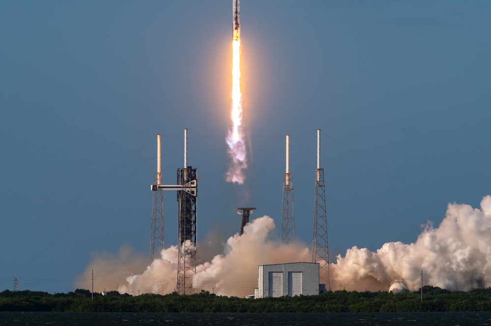 CRS NG-23 Launches from Cape Canaveral Space Force Station