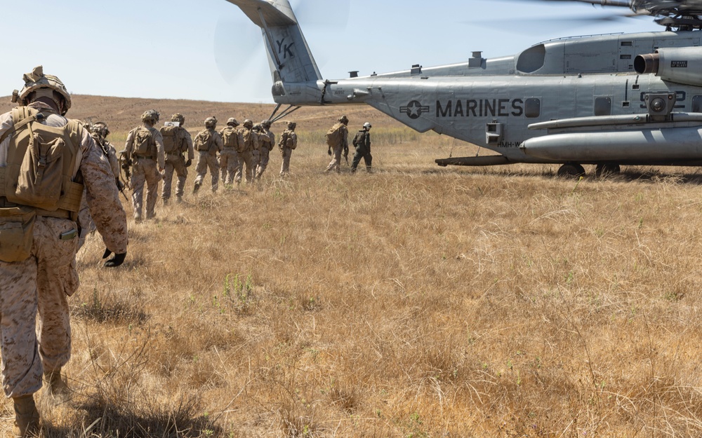 Cobra’s Reach: I MEF Marines execute MAGTF capabilities with Cobra Fury 2-25